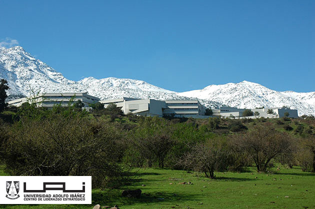 Universidad Adolfo Ibáñez